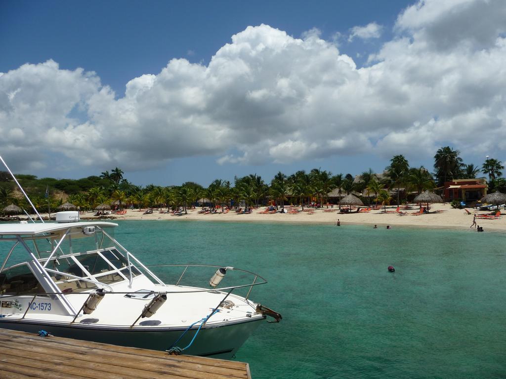 Blue Bay Beach Villa At Pool And Golfcourse Exteriör bild